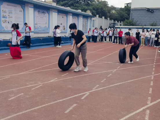 我校举行教职工趣味运动会276.png